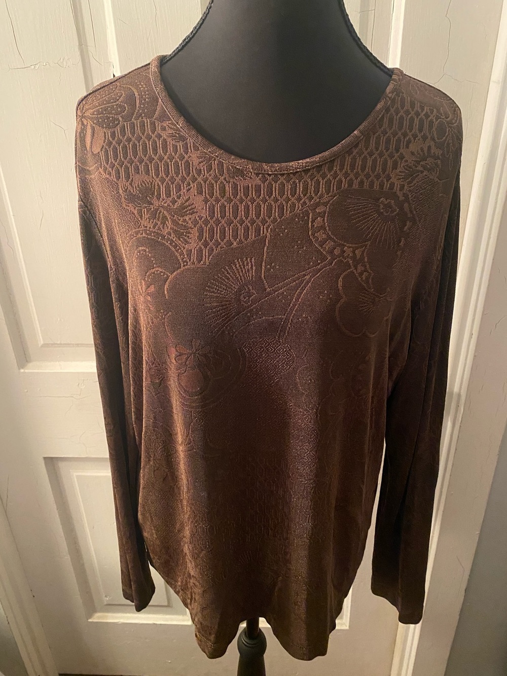 Chico's Chocolate Brown Long-Sleeve Floral-Textured Tee